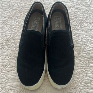 Skechers Black Slip-On Sneakers
